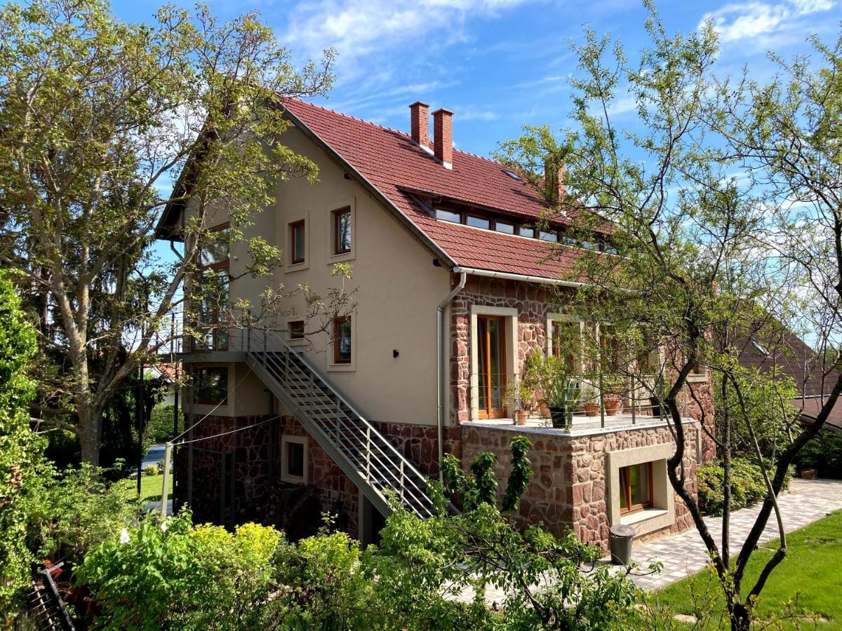 Hello Balaton Apartamento Alsóörs Exterior foto